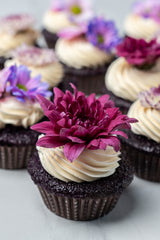 Custom Cupcakes — photo 1