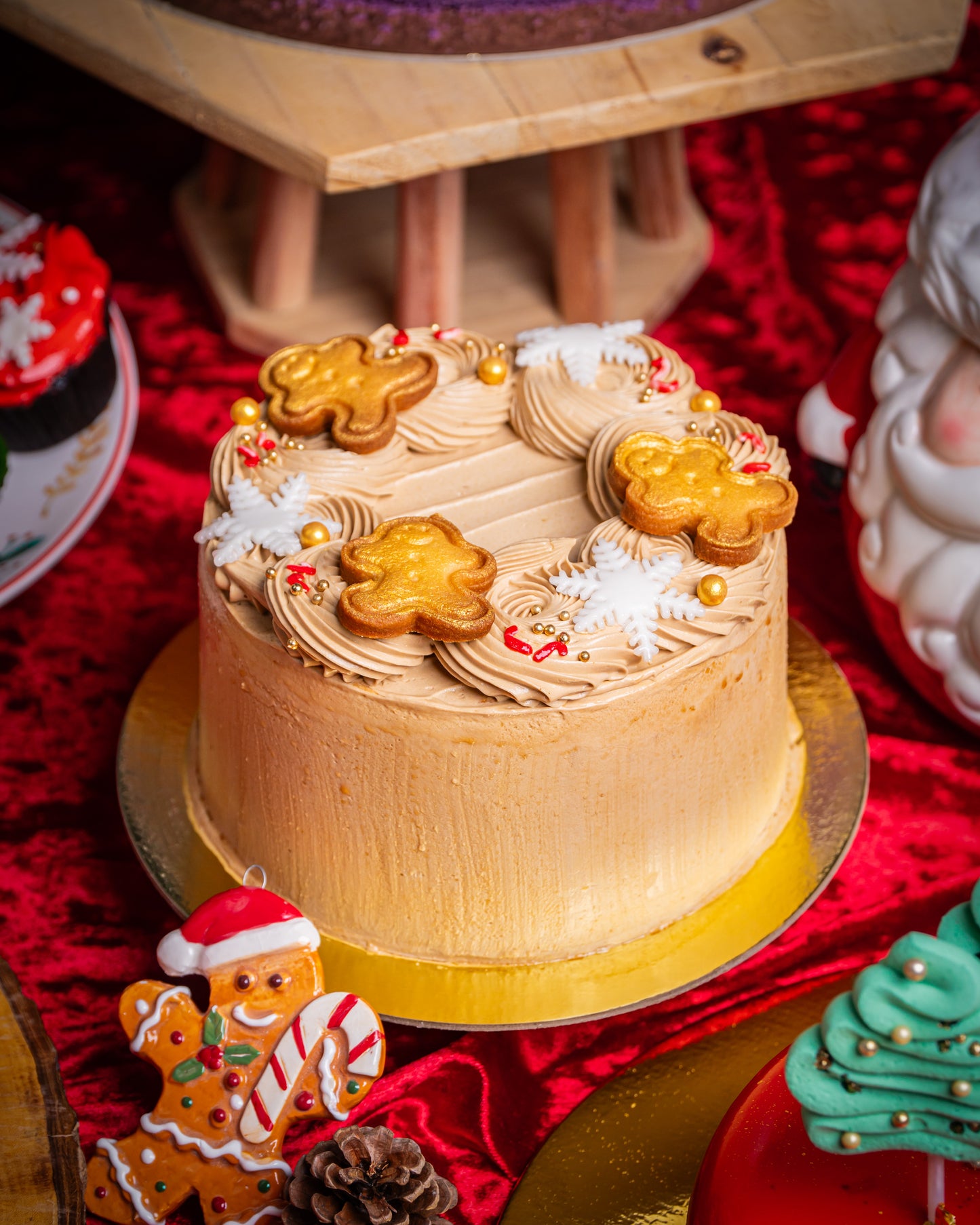 Mocha Caramel Cake Christmas Edition 2023