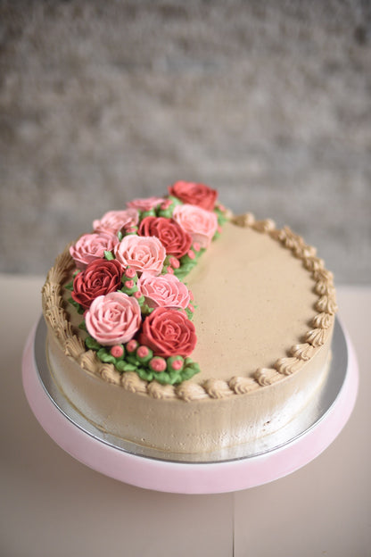 Mocha Caramel Cake (9 Inches Round)