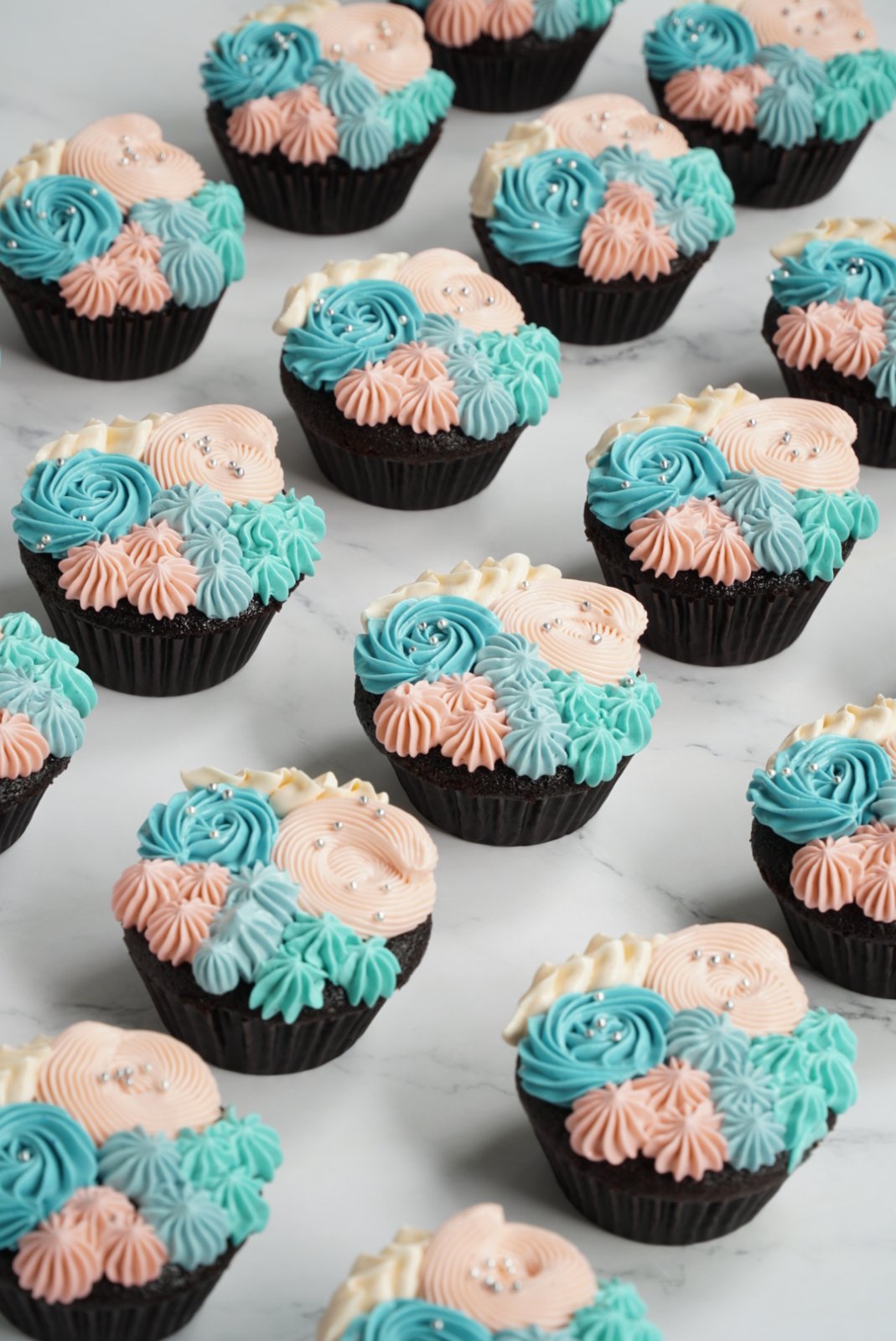 Chico Gender Reveal Cupcakes